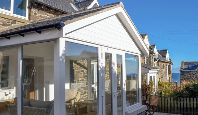 Comfortable base just 200 yards from the harbour at Craster.