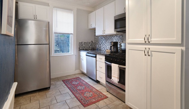 Comfortable, Boho House on Quiet, Dead-end st Close to Southside and Downtown