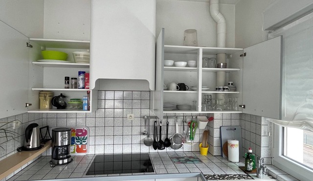 Comfortable, bright, well-located F2 apartment