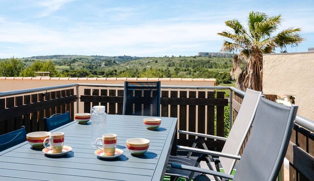 Comfortable cottage in Narbonne-Plage with pool and parking