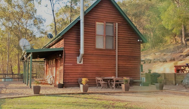 Comfortable cabin ideal for couples or families