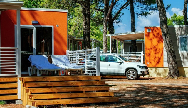 Comfortable chalet with two bathrooms, 2 km. from Zadar