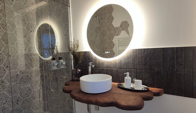 Comfortable cocoon 400m from Saumur cellars, close to golf course, IFCE, Loire.