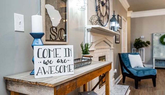 Comfortable Cottage Downtown w/Fire Pit-Walk to Dining/Taproom/Coffee Shop