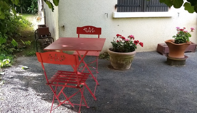 Comfortable cottage in the countryside