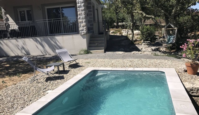 Comfortable cottage with beautiful terrace in authentic enclosed grounds