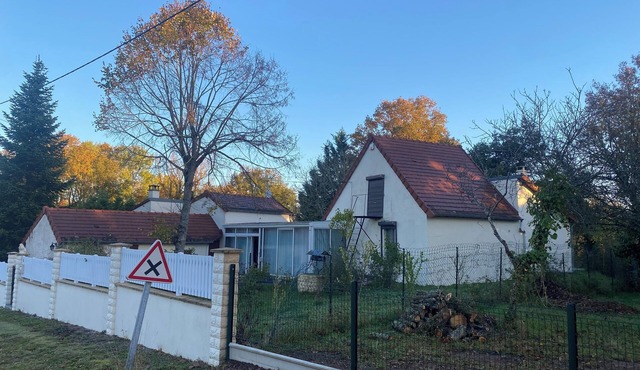 Comfortable country gîte in the Pays de Tronçais fishing/walking and cycling