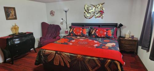 Comfortable Cozy Living Space, Kent WA