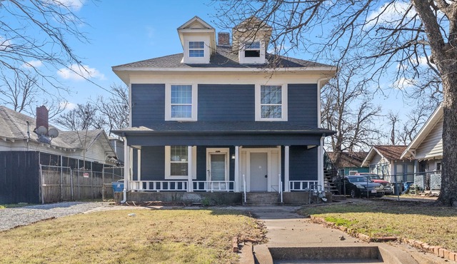 Comfortable Dallas Stay, Minutes to Downtown