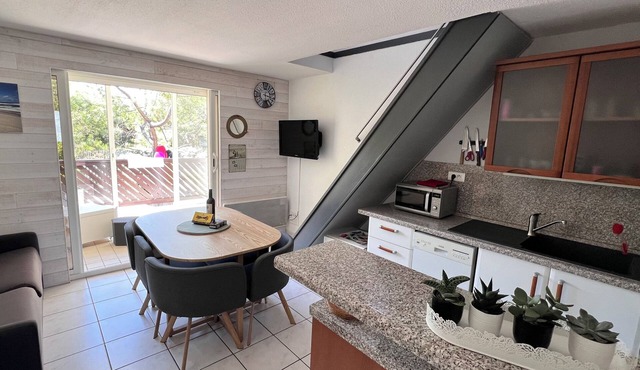 Comfortable duplex apartment 80m from the ocean Carcans 5/6 people. Ocean hamlets