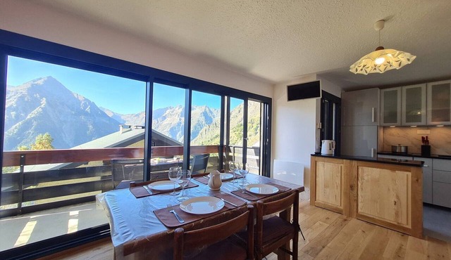 Comfortable First-Floor Apartment in Les Deux Alpes