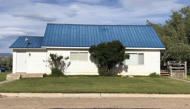 Comfortable Flaming Gorge Home