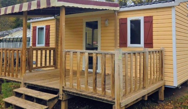Comfortable mobile home 4 people, separate rooms, garden furniture and barbecue
