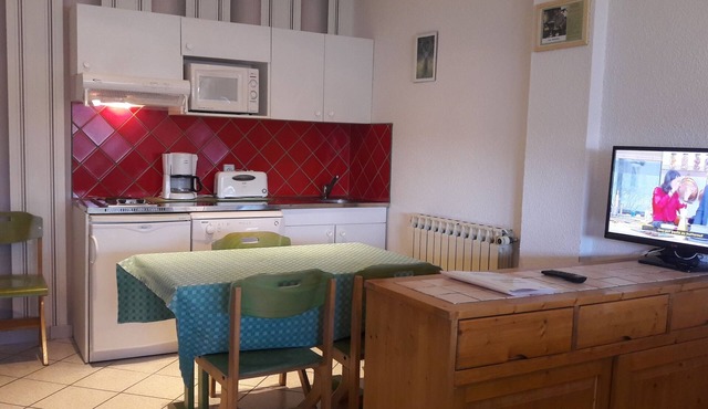 comfortable and spatious family Studio