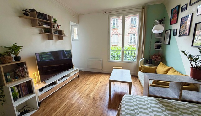 Comfortable studio close to the Seine