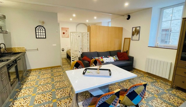 Comfortable studio in the heart of the village