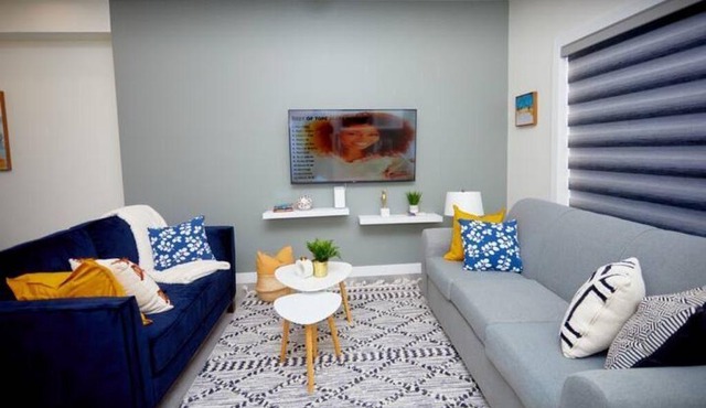 Comfortable home near airport