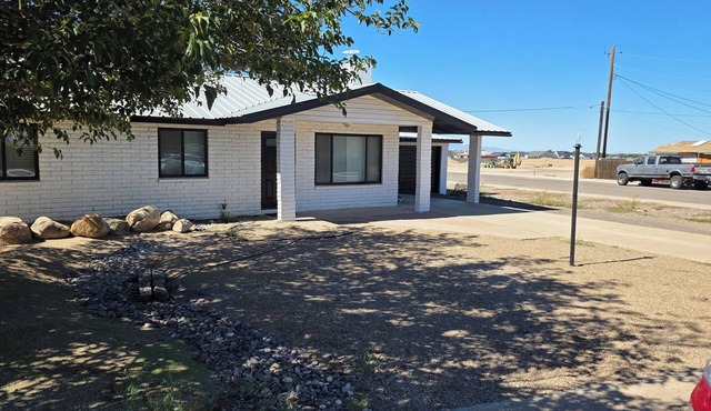 Comfortable Home next to Eastern Arizona College in Thatcher