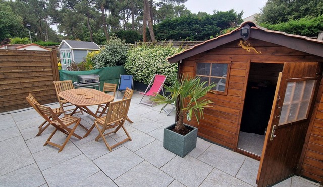 Comfortable house 6 P in residence, 300 meters from the center