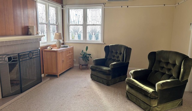 Comfortable house on Curzon St with room for the whole family