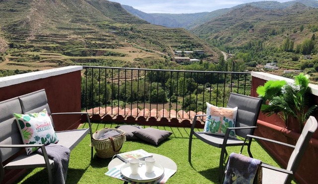 Comfortable House in Viguera with Mountain View