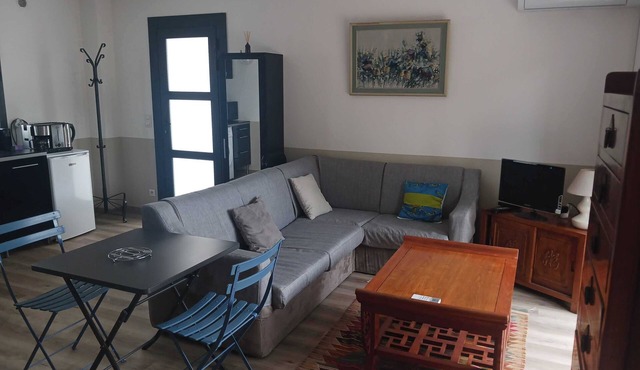 Comfortable house, near downtown