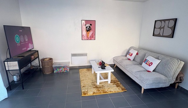 Comfortable house near Bordeaux & Arkéa Arena + parking lot