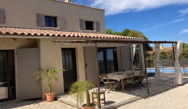 Comfortable house with pool in southern France between Cévennes and Provence