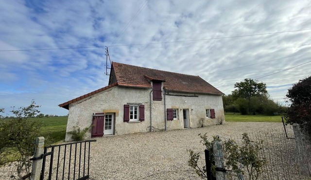 Comfortable House with Large Garden and Wifi Included