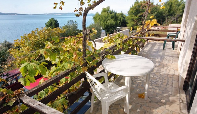 Comfortable and spacious apartment with balcony and sea view Sveti Petar, Biograd (A-358-b)