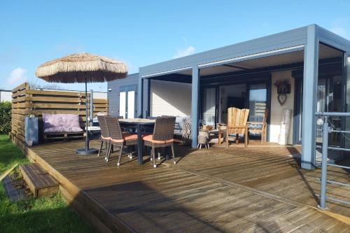 Comfortable lodge in Vendée for 6 guests