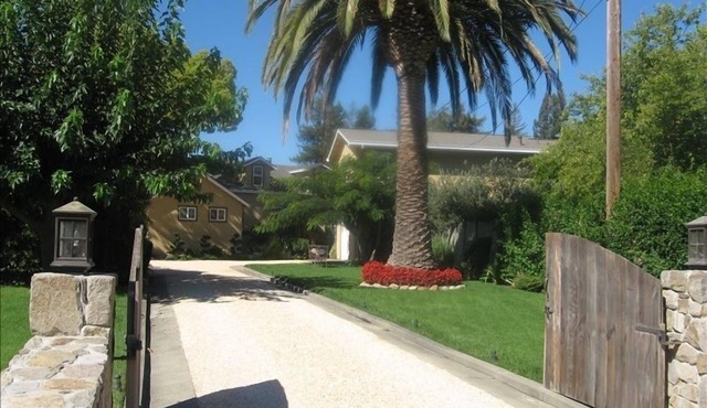 Comfortable Modern cottage