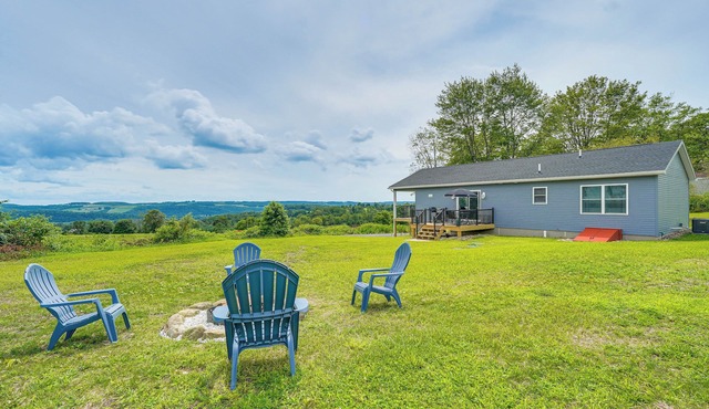 Comfortable Muncy Home w/Serene Views!