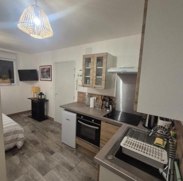 Comfortable one-story studio apartment