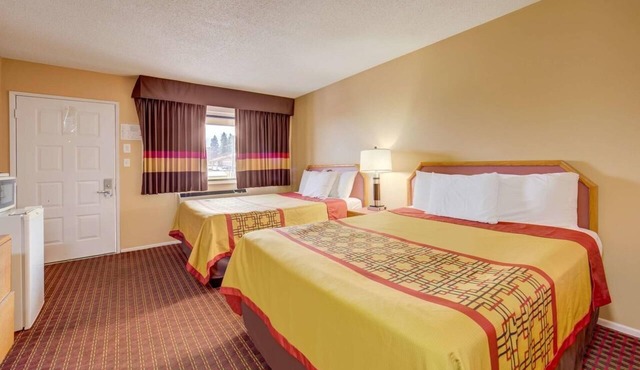 Comfortable Oren Stay Near Ashland Vineyards & Winery | Two Rooms, Free Parking
