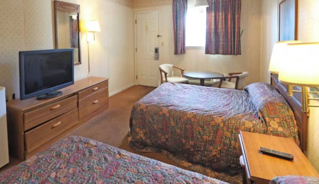 Comfortable Pet-Friendly Hotel Units | Close to Lewisburg Attractions | 3 Units