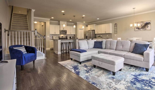 Comfortable Raleigh Townhome with Deck & Gazebo!