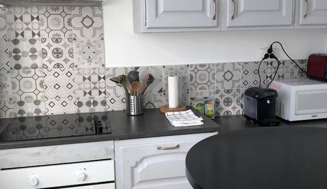 Comfortable room near train station