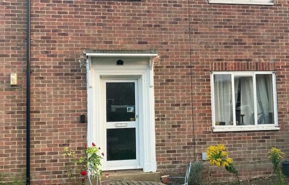 Comfortable rooms upstairs at number 8