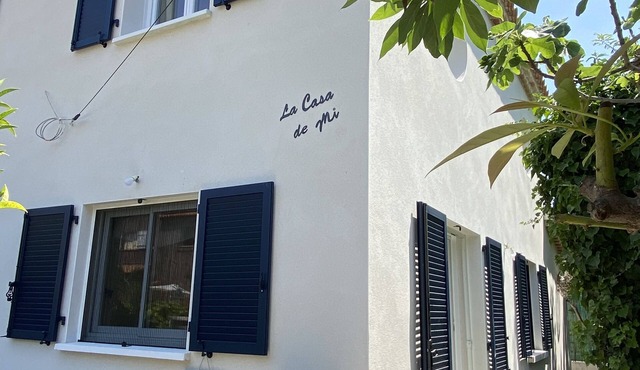 Comfortable seaside vacation home, fully renovated and air-conditioned