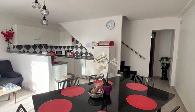 Comfortable semi-detached villa 80m2 on the calenzana road, 5 km from the sea.