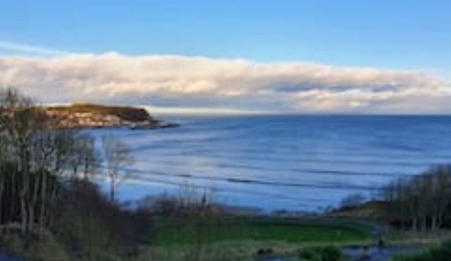 Comfortable South Cliff Seaside Cottage in Scarborough