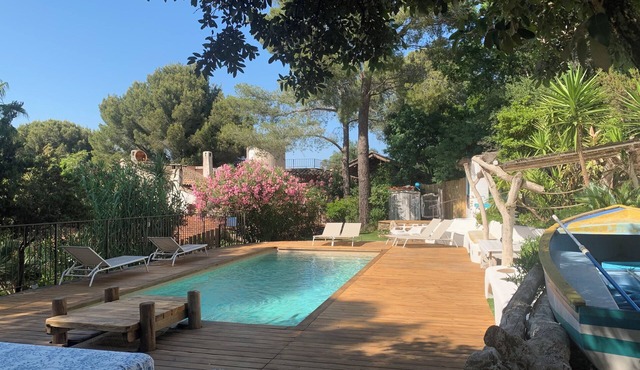 Comfortable stone mas with swimming pool, 250m from Bonporteau beach