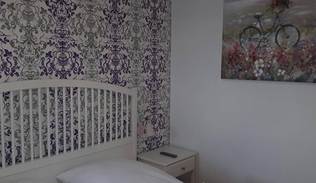 Comfortable standard double room for 2 people with free WiFi in Sommerach