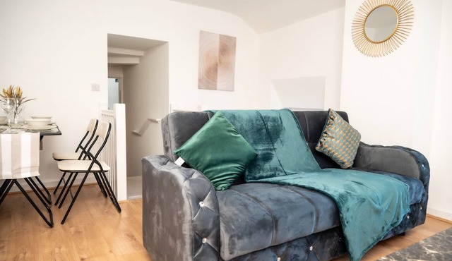 Comfortable Stay for Business Near Kirkstall