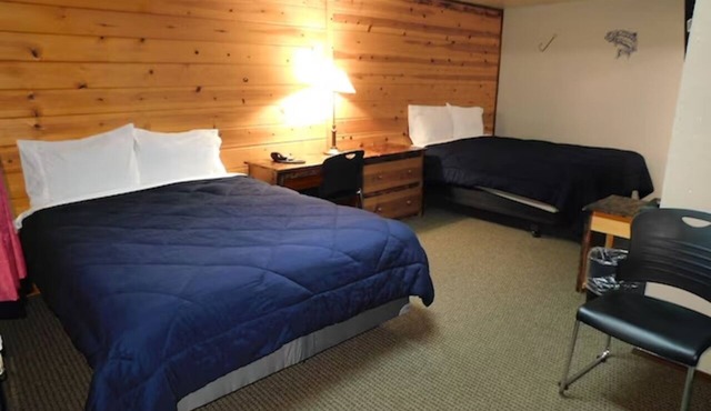 Comfortable Stay w/Free Parking | Skate Creek Park - 1.6 miles away