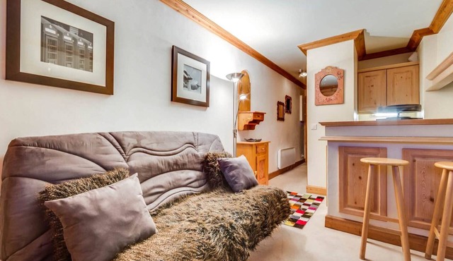 Comfortable studio central Val d'Isère near slopes, wifi