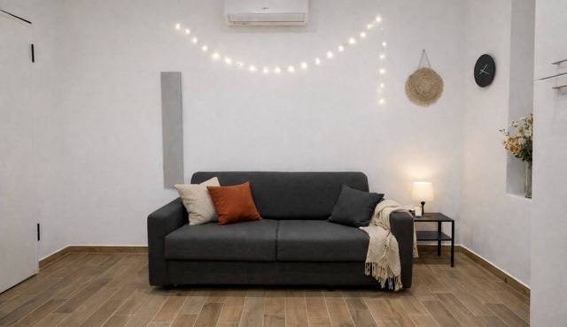 Comfortable studio in Menton's old town – Cozy stay