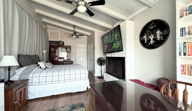 Comfortable studio just 3 minutes drive to downtown Moses Lake