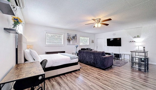 Comfortable Studio Stay on Small Farm